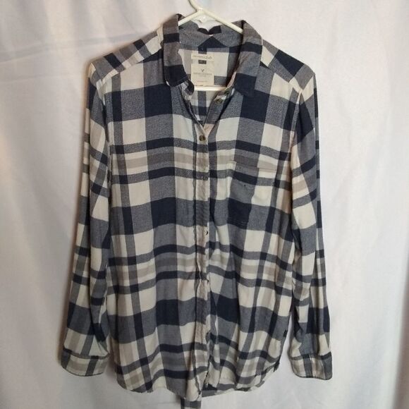 American Eagle Outfitters flannel shirt - Picture 1 of 9